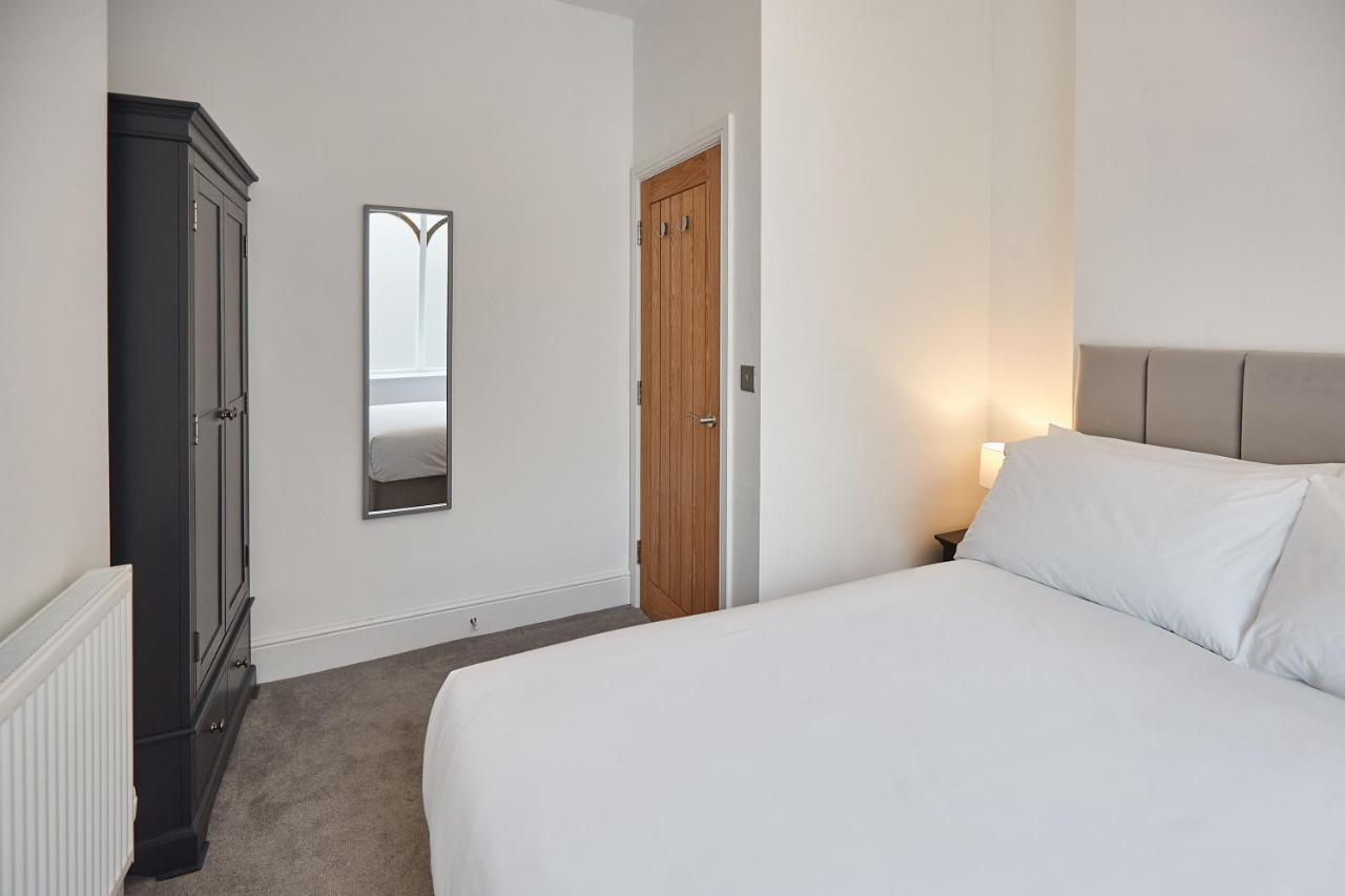 Host & Stay - High Street Apartments Caernarfon Buitenkant foto