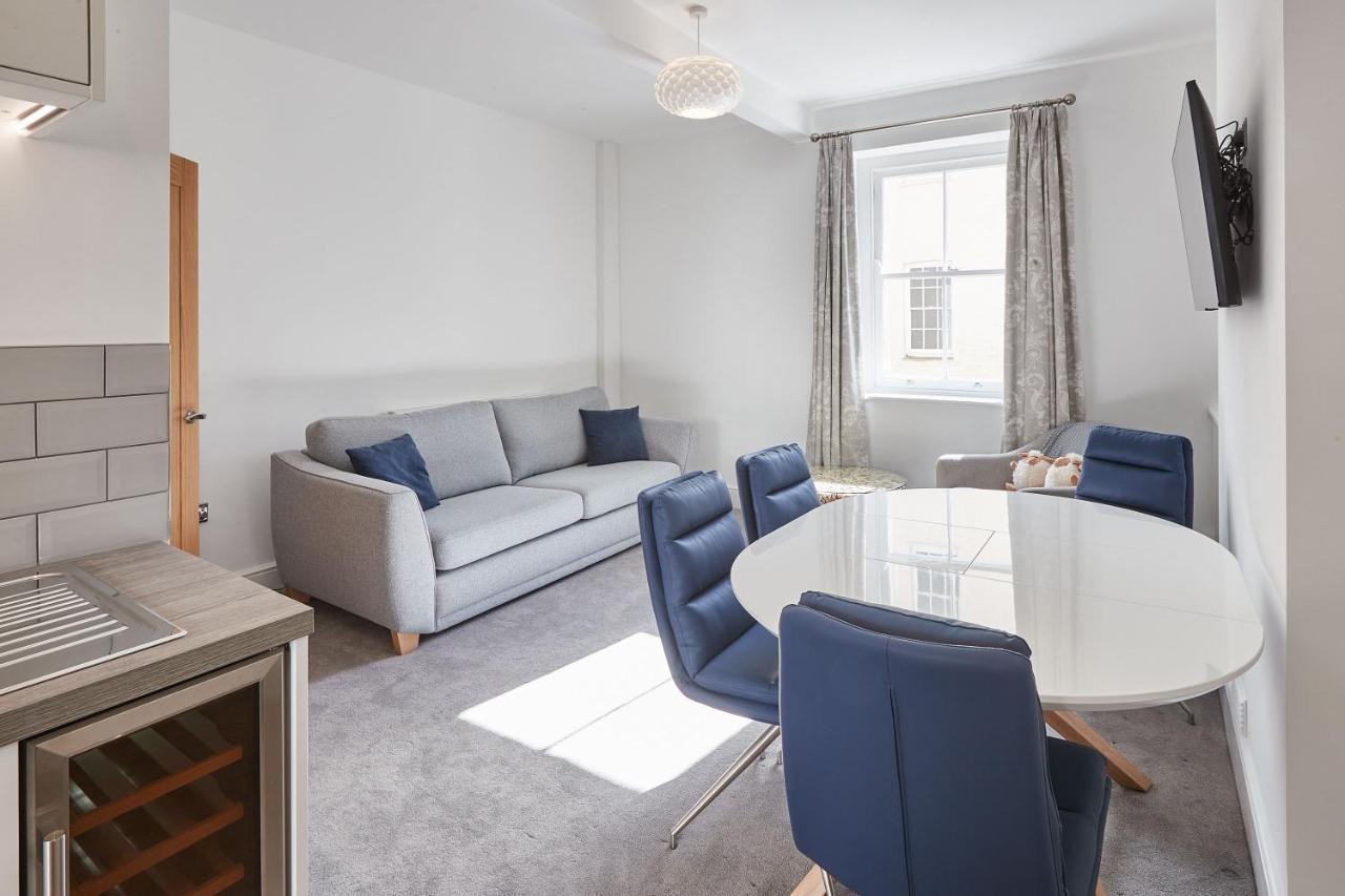 Host & Stay - High Street Apartments Caernarfon Buitenkant foto