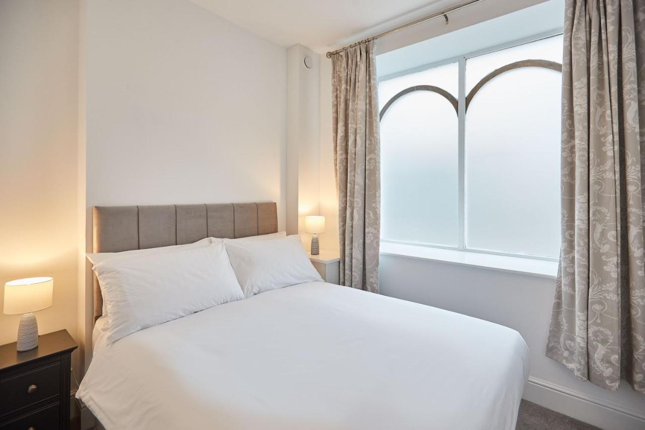 Host & Stay - High Street Apartments Caernarfon Buitenkant foto