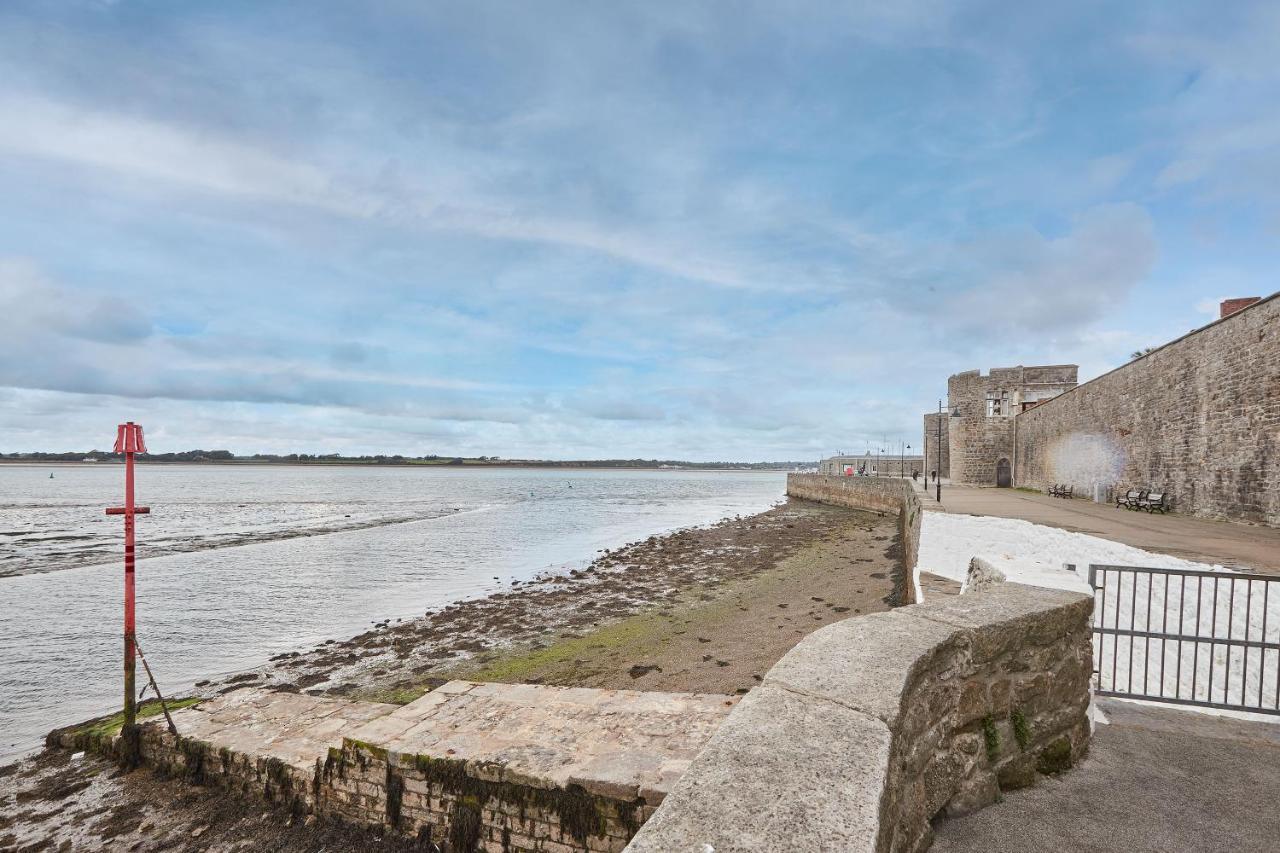 Host & Stay - High Street Apartments Caernarfon Buitenkant foto